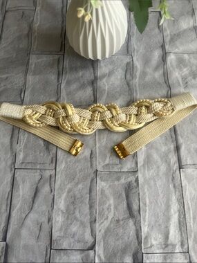 80’s BEAUTIFUL VINTAGE PEARL KNOT BEADED STRETCHY BELT